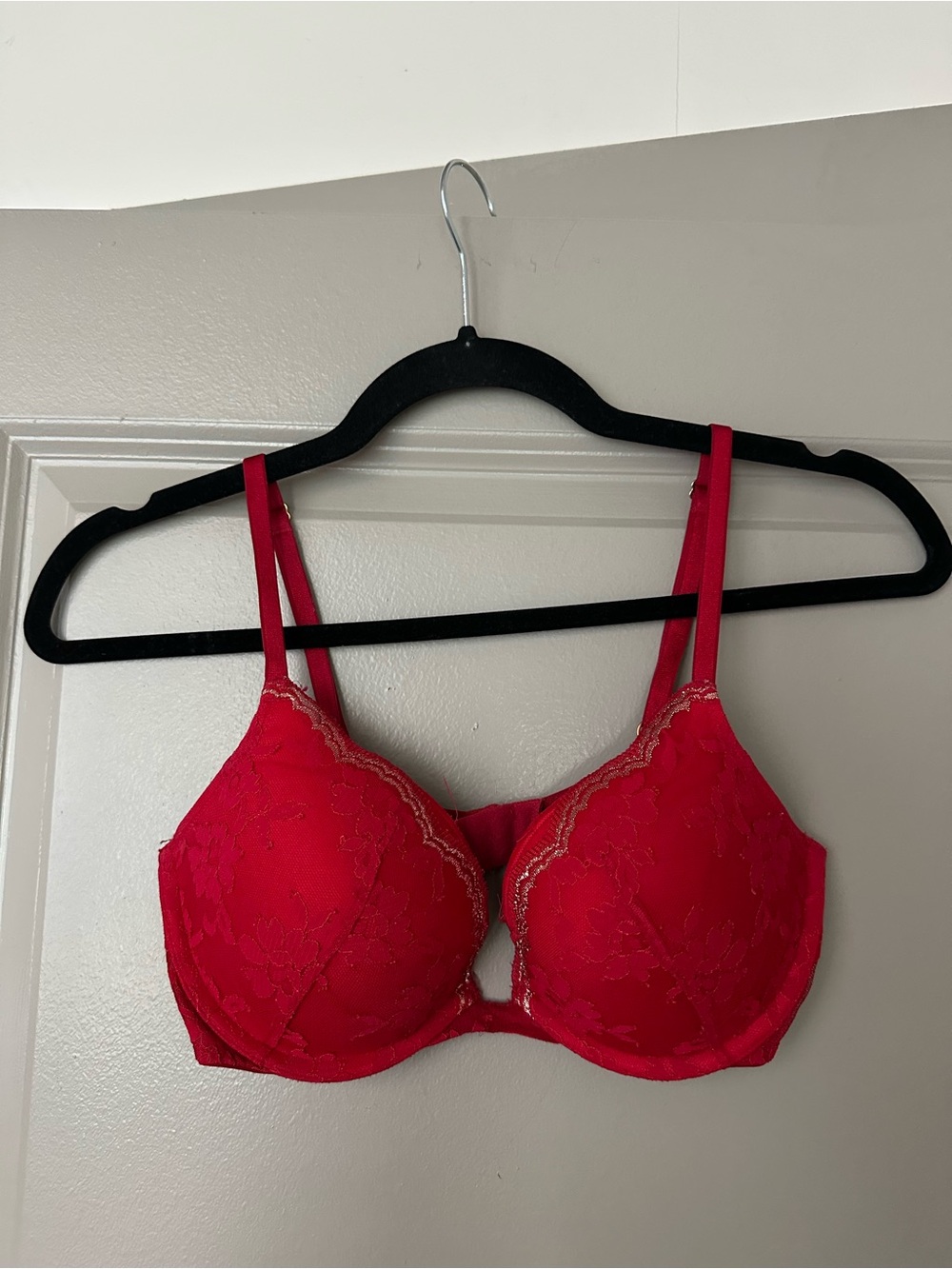 Victoria's Secret Red Lace Underwire Bra